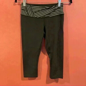 Lululemon Cropped Pants